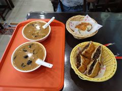 -方中山胡辣汤(成都首店)