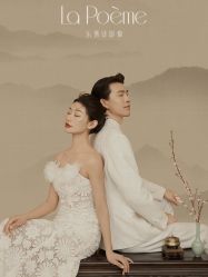 -乐派诗婚纱摄影