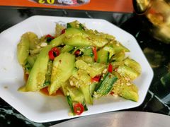 -六州府地锅鸡·农家菜·龙虾(未来科技城店)