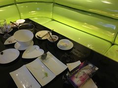 -唯爱KTV聚会餐厅(仙林东城汇店)