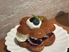 -VERIE BAKEHOUSE