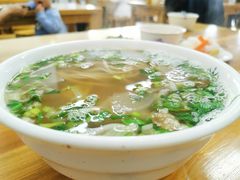 -马德元纯汤牛肉面(太奥广场店)