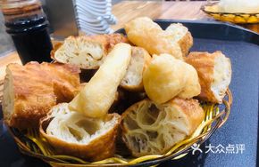 Rope-shaped Fried Dough Stick