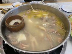 -朴小妹人参鸡汤火锅(长白山万达店)
