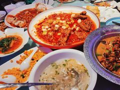 -巴特餐饮6加1音乐餐吧·新疆菜