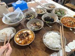 -九九豆花馆(解放碑步行街店)