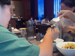 -老湘亲·品鉴湘菜(蔡塘爱琴海店)