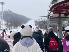 -庙香山滑雪场