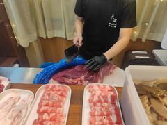 -天成·潮州牛肉脆肉鱼生蚝自助火锅