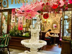 -秘密旅行Bonjour(黑金冠 江南西店)