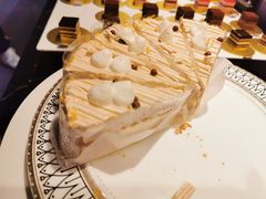 -淡尾·海鲜自助概念餐厅(虹桥南丰城店)