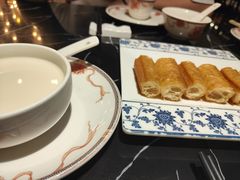 豆浆拼油条-稻香饭店(IFS国金中心店)