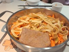 -黄记煌三汁焖锅(招商花园店)