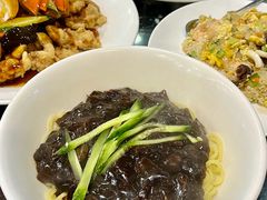 -桃园中华料理炸酱面(燕儿岛路店)