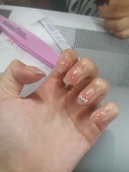 -尤米一站式美甲美睫