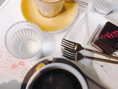 -UNI UNI(环亚凯瑟琳店)