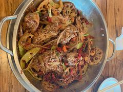 主打的干锅鸭头-安诚居干锅鸭头(八角店)