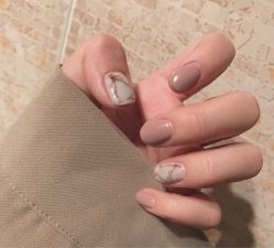 -明洞造型精品烫染