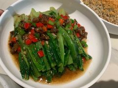 满园春色油麦菜-渔语鱼酸菜鱼新川菜(来福士店)
