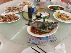 -红月湾海鲜饭店•沙滩海景(双月湾店)
