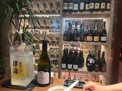 -肆海小川菜酒馆Wine Bistro (青年路店)