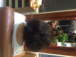 小左美发(五角场店)-小左沙龙