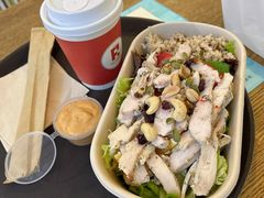 慢煮鸡胸肉香橙沙拉-红卡Cafe(尚8里店)