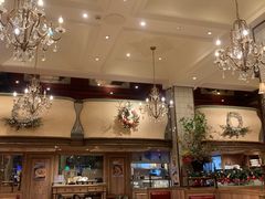 -玛格萝妮比萨屋(四平店)