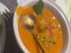 -MONICH牛排融合餐厅(和义大道购物中心店)