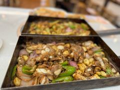 -老东镇啤酒屋海鲜加工·蒸汽海鲜·海鲜烧烤(台东店)