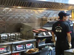 -The Habit Burger Grill 哈比特汉堡(复兴soho店)