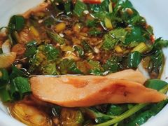 -东巴谷野生菌火锅餐厅