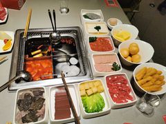 -海底捞火锅(关山保利店)