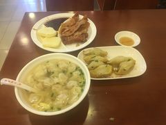 -小姜锅贴(凤凰街店)