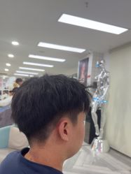 -米娜护肤造型