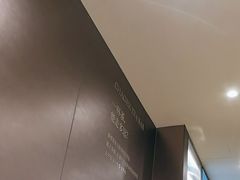 -霸王茶姬(上海恒基名人店)