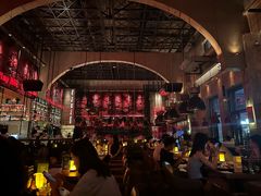 -FOUR PLAY BAR