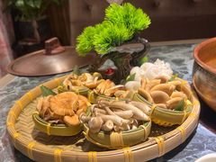 -慢丽江·云南野生菌土鸡锅(西山店)