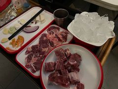 苏尼特优质羔羊肉-毛辣果·贵州红酸汤牛肉火锅(西单店)