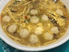 鲅鱼丸子汤-大锅强·蒸海鲜青岛菜(金沙滩店)