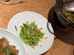 -聚鑫朋酸菜肥肠(文艺路口店)