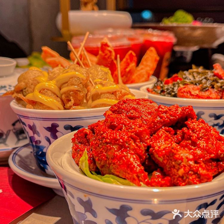 老板疯了!菜品统统都10块💰!
