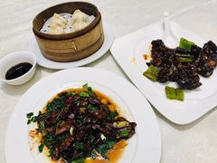 -梅龙镇酒家(南京西路总店)