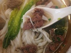 鲜烫牛肉牛丸粿条-一肴·牛肉粿条(深圳湾睿印店)