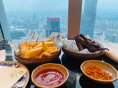 -南宁那莲豪华精选酒店-云霄酒廊·80楼高空城景酒吧