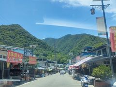 -秦岭峡谷漂流景区
