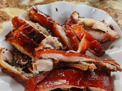 -黄记四更烤乳猪店