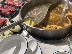 -潮牛宴·鲜牛肉自助火锅烤肉(龙岩新罗万达店)