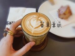 -玲婧胡同·生日蛋糕·餐厅(嘉里城店)