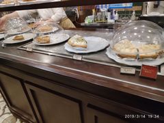 -Pie Bird(新闸路店)